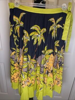 Tropical Palm Print Wrap Skirt in Lime & Navy
